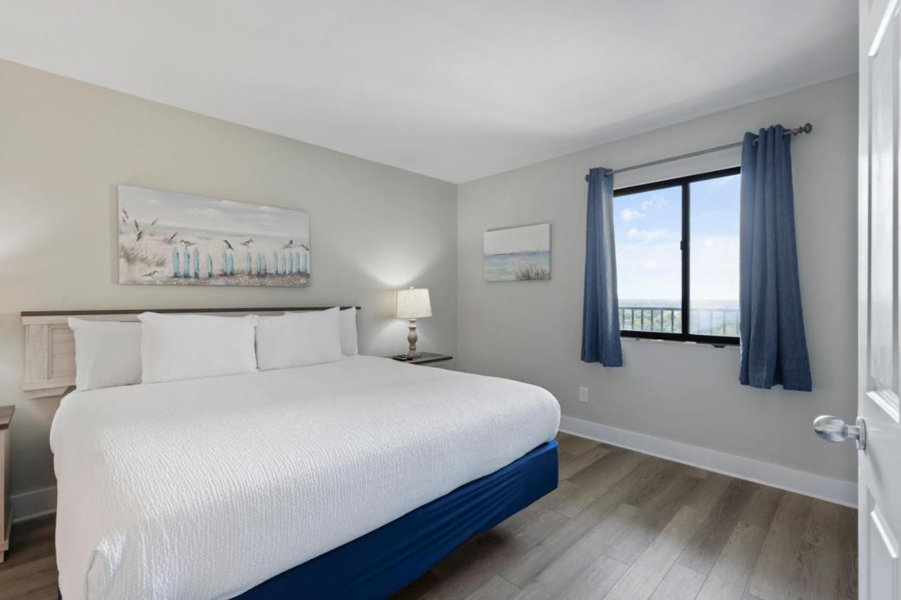 Lively Views From The Balcony At Ocean Forest Plaza Myrtle Beach Bagian luar foto